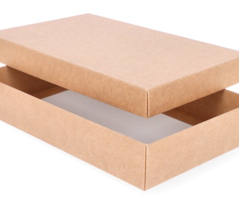 DDP-18: 220 x 140 x 40 mm two-part box 1